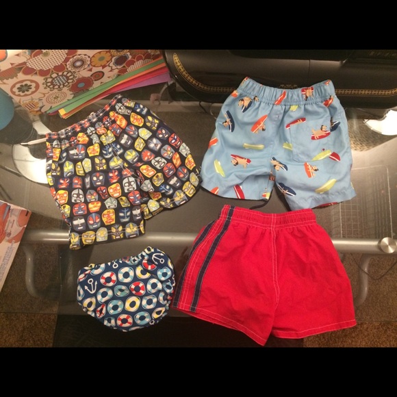 Swim shorts / shirts lot - Picture 6 of 8